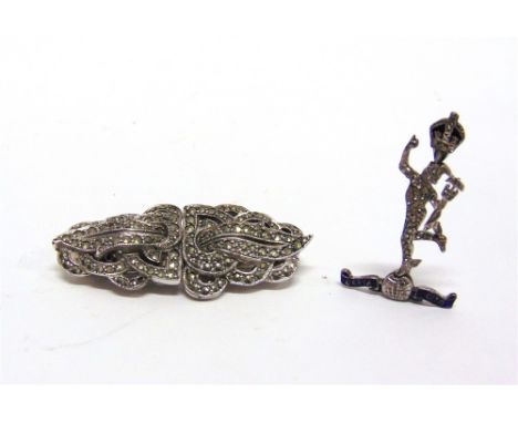 A ROYAL SIGNALS PASTE AND ENAMEL SWEETHEART BROOCH  marked 'SCP' and 'England', 4cm long, with a marcasite set double clip br