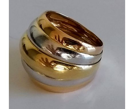 An Italian-style bi-colour gold ring, size K, stamped 750, 5.32g 