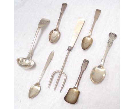 SMALL LOT OF SILVER WAREcomprising a George IV teaspoon, Glasgow 1830; William IV toddy ladle Glasgow 1835, two Victorian spo