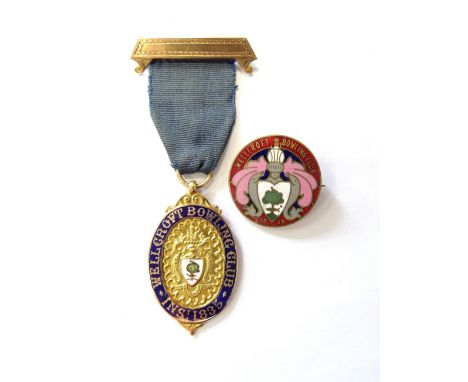 'WELLCROFT BOWLING CLUB' NINE CARAT GOLD AND ENAMEL MEDALthe reverse engraved 'John Connell President 1952', with ribbon and 
