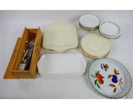 Ceramics to include Wedgwood, Royal Worcester and Paragon and a small quantity of artists equipment. [W]