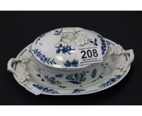 18th century Worcester blue & white first period butter dish with stand and lid