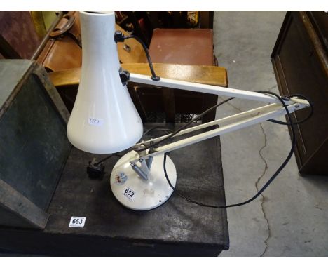 Cream anglepoise lamp