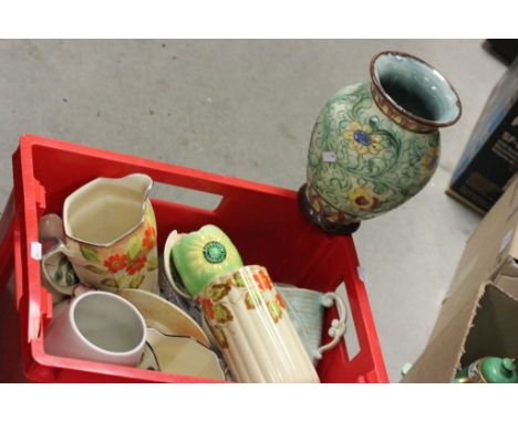 Box of vintage ceramics mainly Art Deco style to include jugs, vases