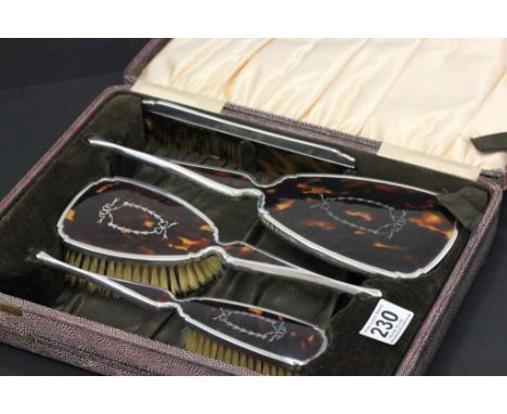 Art Deco cased vanity dressing table set, silver and tortoise shell, Birmingham dated 1928