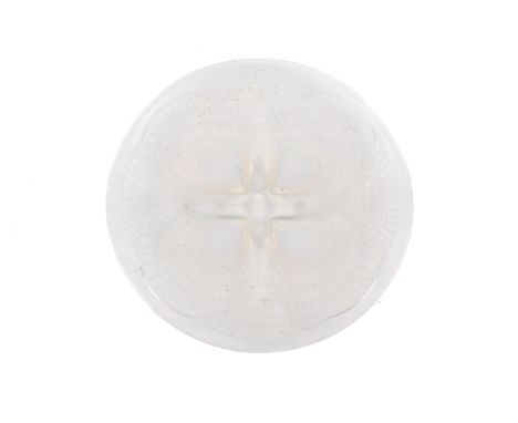 An early 20th century R Lalique 'Coquilles' glass plate. Designed by René Lalique (1860-1945), the clear glass plate with mou