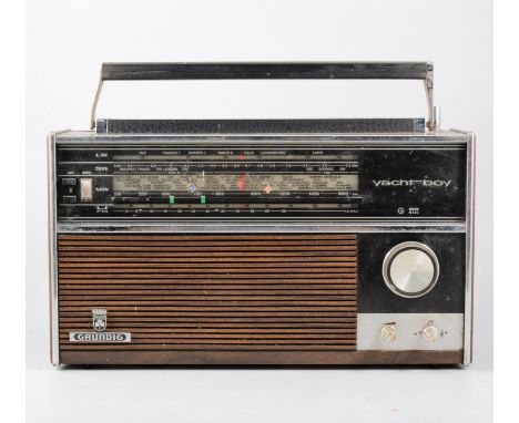 Vintage Grundig radio Yacht-boy. 