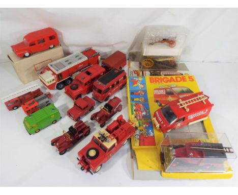Corgi, Dinky and others - fifteen diecast and plastic fire vehicles predominantly unboxed to include a 1922 Renault water ten