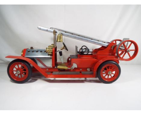 Mamod Live Steam Fire Engine (unboxed), appears to have seen very little use in NM condition. Est £80 - £120