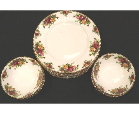 Royal Albert Old Country Roses first quality dinner plates (10) and bowls (10). Not available for in-house P&amp;P 