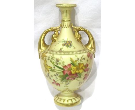 A Royal Worcester Blush Ivory twin handled vase, H: 23 cm. P&amp;P Group 2 (£18+VAT for the first lot and £3+VAT for subseque