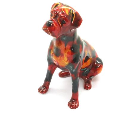 Anita Harris Boxer dog, signed in gold, H: 10 cm. P&amp;P Group 1 (£14+VAT for the first lot and £1+VAT for subsequent lots) 