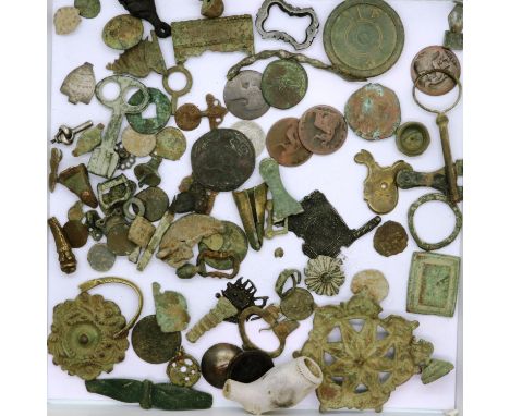 Large collection of metal detecting finds, Roman to Victorian. P&amp;P Group 0 (£5+VAT for the first lot and £1+VAT for subse