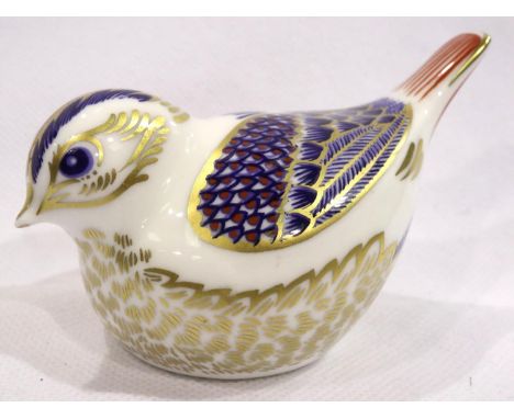 Royal Crown Derby Firecrest with gold stopper, H: 55 mm. No cracks, chips or visible restoration. P&amp;P Group 1 (£14+VAT fo