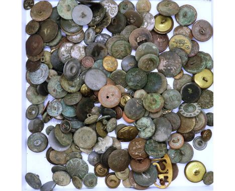 Large collection of mostly military buttons/fasteners. P&amp;P Group 0 (£5+VAT for the first lot and £1+VAT for subsequent lo