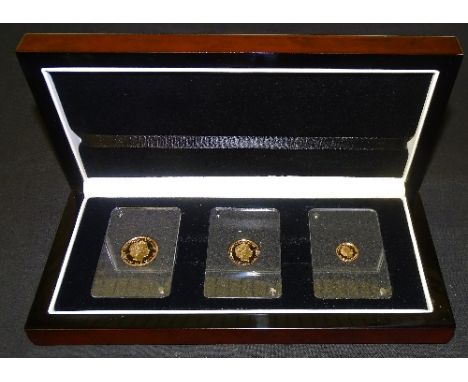 A Winston Churchill 'Our Finest Hour' premium gold sovereign set from the London Mint Office, issuing country Gibraltar, comp