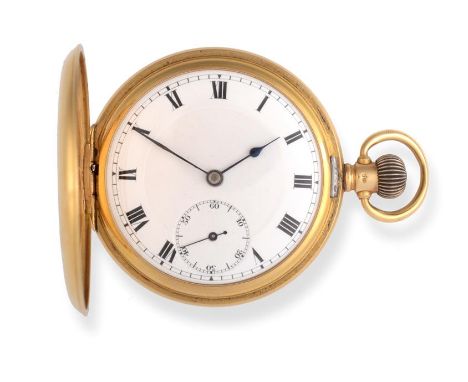 An 18 Carat Gold Full Hunter Keyless Pocket Watch, 1918, lever movement, enamel dial with Roman numerals, seconds dial, plain