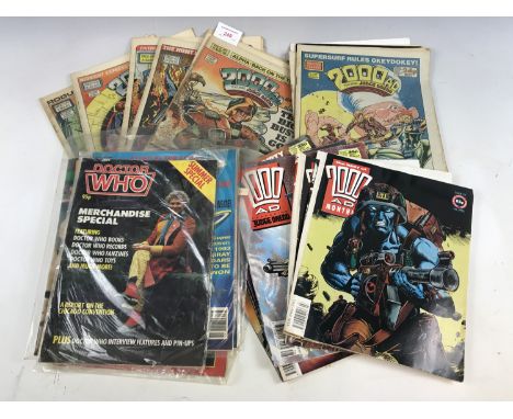 Vintage sci-fi themed comic books, including 2000AD comic books featuring Judge Dredd, circa 1980s, together with a Dr Who me