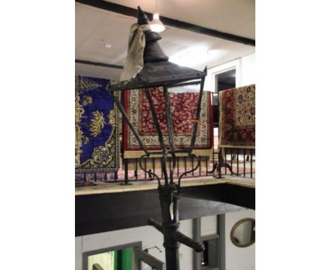 WHITCHURCH INTEREST - A Victorian cast iron gas street lamp from the former gas works in Whitchurch, with painted metal top a