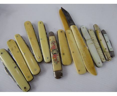 Four Antique Silver Bladed Mother of Pearl Pen Knives, all with Sheffield hallmark. (4)