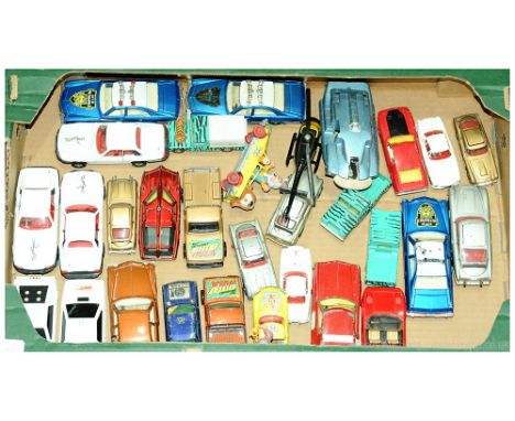 Corgi &amp; Dinky Group Of Unboxed TV &amp; Film Related Vehicles. Corgi Whizzwheels Land Rover - Daktari, Corgi James Bond A