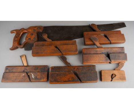 A collection of vintage wooden planes and saws (1 box)
