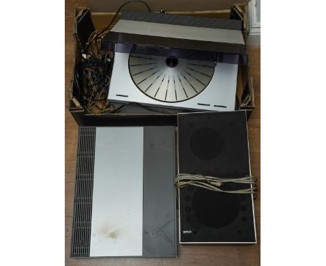 Bang &amp; Olufsen Beomaster 5000 and Beogram 5005 stereo system with a speaker [4]