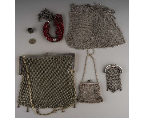 Four vintage white metal and silver plate mounted purses (1 bag)