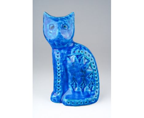 A vintage Aldo Londi Bitossi Italian pottery double sided seated cat, with incised decoration in Rimini blue, 15cm high