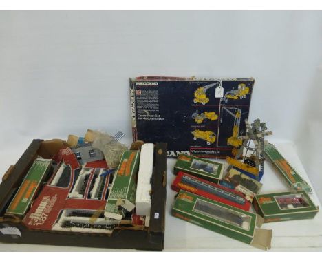 An assortment of Lima 00 gauge railway set parts and accessories, also Hornby Airfix and a Meccano building set.