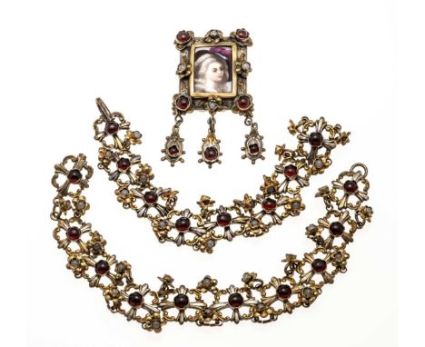 Historismus Miniatur-Collier Metall, partiell vergoldet, mit einer rechteckigen Miniaturmalerei, Portrait einer Schönen und r