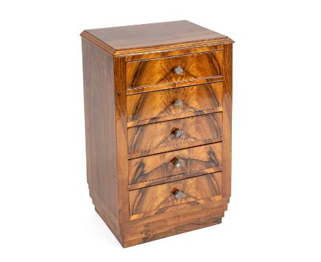 Art-déco Beistellkommode um 1920, Nussbaum furniert, gerader Korpus mit 5 Schubladen, durchlaufendes Furnierbild, rest., poli