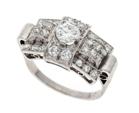 Art Deco Altschliff-Diamant-Ring Platin 900/000 mit einem Altschliff-Diamanten 0,40 ct TW/VS und Diamanten, zus. 0,35 ct TW/V