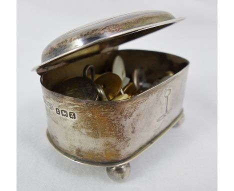 Silver engine turned trinket box, assayed Birmingham 1899. With studs contents.