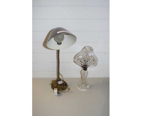 GLASS TABLE LAMP TOGETHER WITH FURTHER ANGLEPOISE LAMP