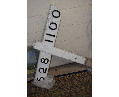 VINTAGE CONCRETE SIGN REPUTEDLY FROM A RAILWAY LEVEL CROSSING MARKED 528/1100