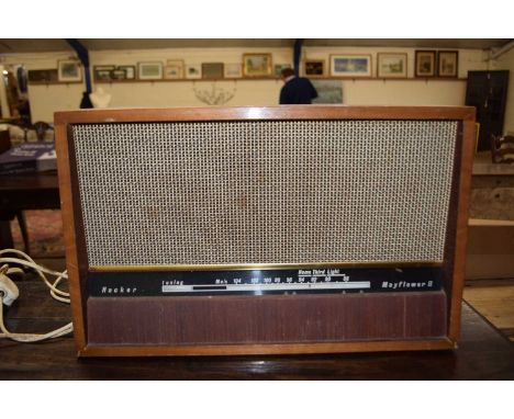 HACKER MAYFLOWER MODEL TWO VINTAGE RADIO