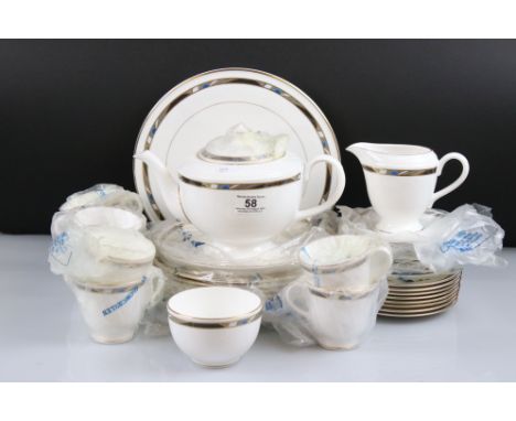 Royal Worcester ' Raffles ' Part Dinner and Tea Service comprising Tea Pot, 8 Tea Cups and 8 Saucers, Tea Plates, Sugar Bowl,