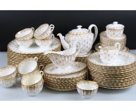 Extensive Spode Gold ' Fleur de lys ' Dinner and Tea Service comprising Teapot, 13 tea cups, 12 small saucers, 12 large sauce