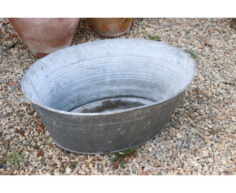 Large Galvanised Wash Tub / Garden Planter, 90cm long x 31cm high 