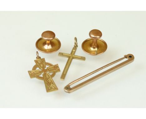 Collection of 9ct gold jewellery to include a 9ct yellow gold cross pendant; a 9ct gold Celtic cross pendant; two 9ct rose go