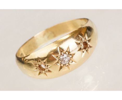 Diamond 18ct gold ring, two stones deficient, ring size Q½ 