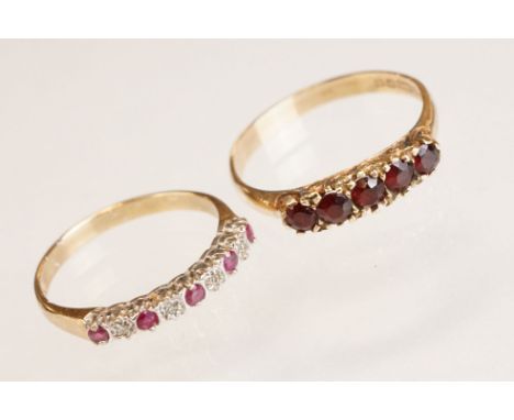 Garnet 9ct yellow gold ring, five round mixed cut garnets, ring size R; together with a ruby and diamond 9ct yellow and white