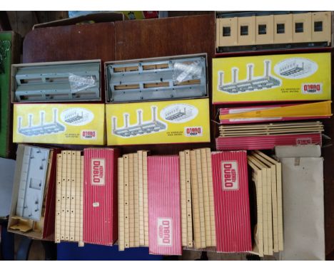 No 110.  Three Hornby-Dublo 5006 Engine Shed Extension Kits, 5094 (five only) Tunnel Ends, three packs of 5086 six Platform E