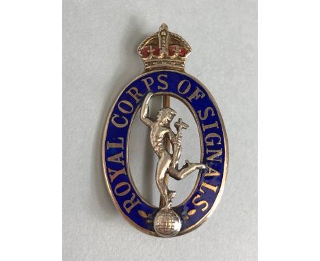 Military Interest: 9CT GOLD & ENAMEL "ROYAL CORPS OF SIGNALS" SWEETHEART BROOCH approx 37mm tall and 4.4g