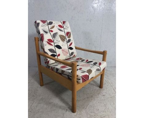 Vintage ERCOL model 749 blonde lounge chair, with upholstered cushions