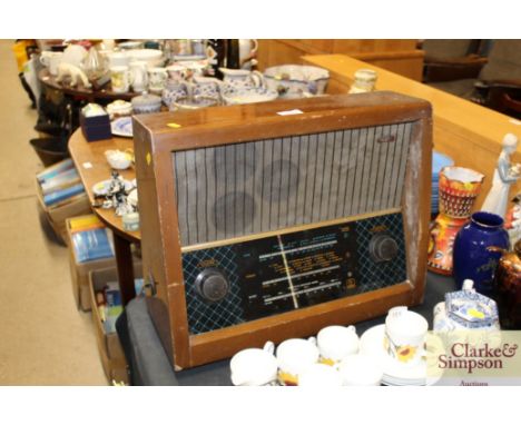 A vintage Murphy radio - sold as collector's item