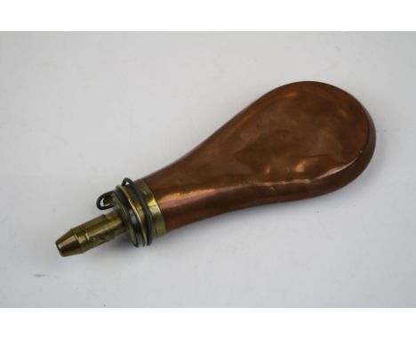 A Vintage Sykes Patents Copper Powder Flask With Brass Fittings. 