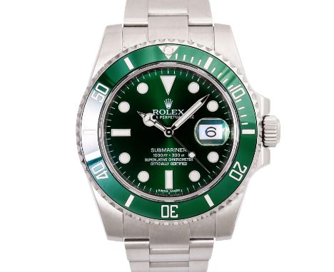 ROLEX Submariner Date 'Hulk'. Herrenuhr, Ref. 116610LV. Edelstahl. Automatik-Werk. Guter, gebrauchter Zustand. Mit Box und Pa