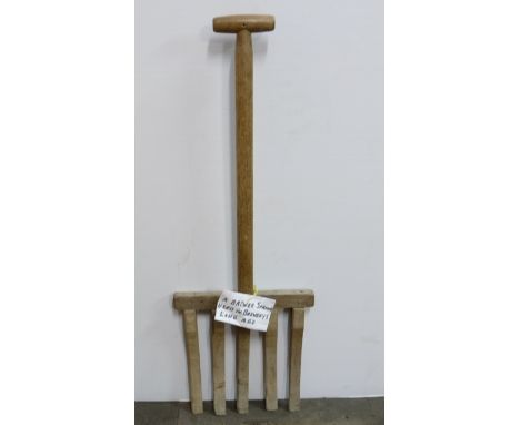 2 tools – a wooden Brewers Shovel & a spade with foot shelf (2)